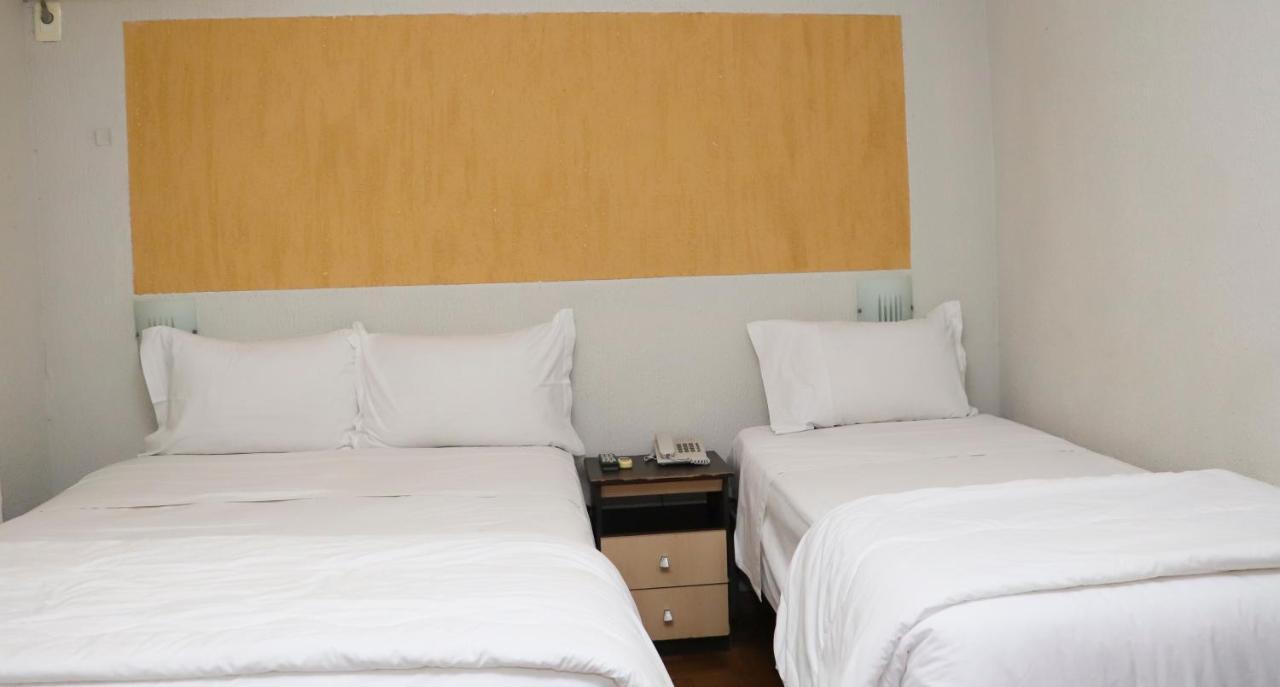 Nuevo Hotel リベラ エクステリア 写真